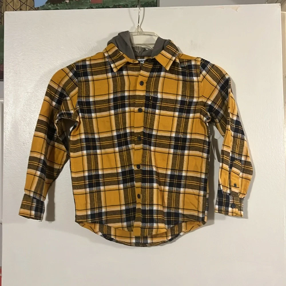 Old Navy plaid flannel shirt with hood